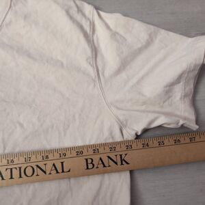 Uniqlo U T Shirt Mens Size 2XL Tan/Cream Short Sleeve Crew Neck Casual Adults